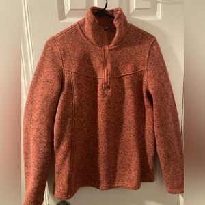 North Face coral, brown speckled half zip-up pull over